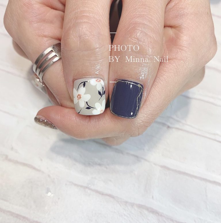 Minna Nail 美甲 每次都跟妹妹聊天聊一個笑到不行